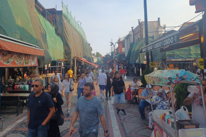 Saraçlar Caddesi’nde Akşam Yoğunluğu