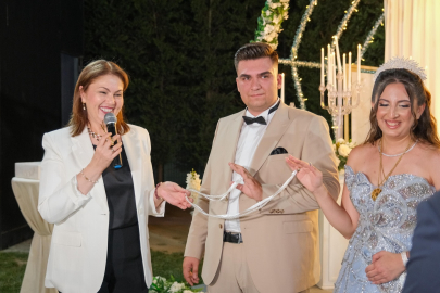 Belgin İba, Nişan Törenine Katıldı