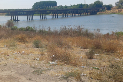 Edirne'deki NATO Köprüsü’nün Çevresi Çöplük Oldu