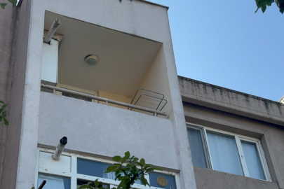 Kan Donduran Olay: 4 Yaşındaki Oğlunu Boğarak Öldürdü, Cesediyle 8 Saat Aynı Evde Kaldı