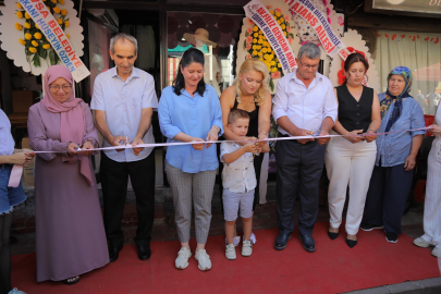 Başkan Akın, Vita Luxury Mağazasının Açılışını Gerçekleştirdi