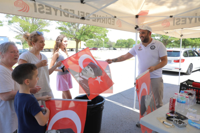 Edirne Belediyesinden Gurbetçi Vatandaşlara Çaylı Kahveli Karşılama