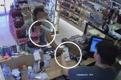 Büfeyi Güpegündüz Soydu