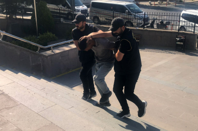 Amerikan Tıraşı İle Kamufle Olan Gasp Şüphelisi Adliyeye Sevk Edildi