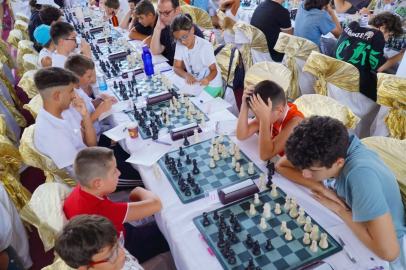 20. Uluslararası Açık Satranç Turnuvası Keşan’da Devam Ediyor