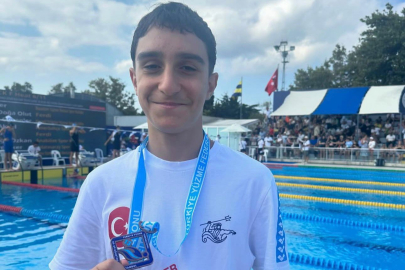 Edirneli Yüzücü Yağız Kança’dan Büyük Başarı