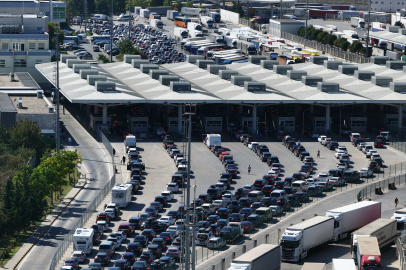 Gurbetçilerin Hüzünlü Dönüş Yolculuğu Sürüyor