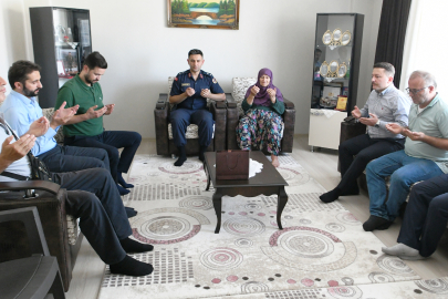 Lapseki'de Şehit Annesine Ziyaret