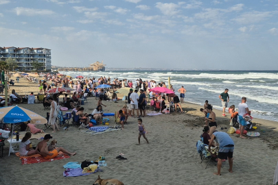 Tekirdağ'da Yasağa Uyulmayan Denizde Can Pazarı Yaşandı: 2 Kişi Kurtarıldı, 1 Kişi Kayıp