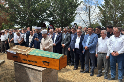 Gümüşhane Valisi Baruş'un Babası Son Yolculuğuna Uğurlandı