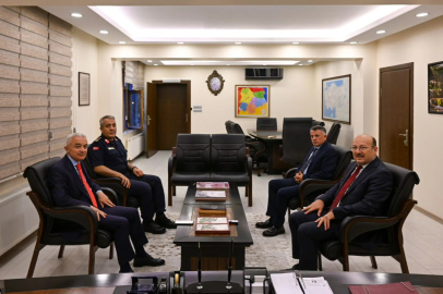 Vali Turan’dan İl Özel İdaresi’ne Ziyaret