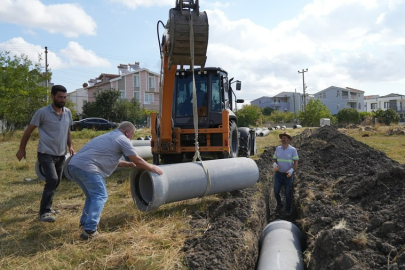 Marmaraereğlisi’nde Petunya Caddesi’nde Künk Döşeme Çalışmaları Devam Ediyor