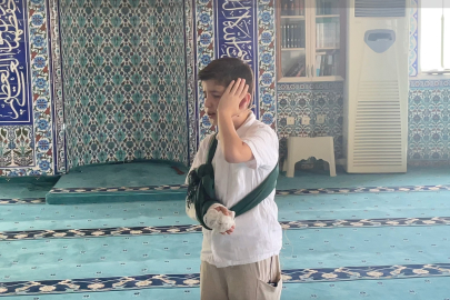 Kapaklı'da 10 Yaşındaki Hami'nin Okuduğu Ezan Cemaatten Tam Not Aldı