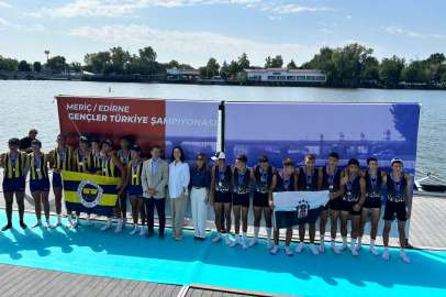 Edirne’de Kürek Heyecanı: Şampiyonada İkinci Gün Tamamlandı