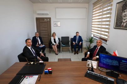 Vali Turan, Lüleburgaz İlçe Nüfus Müdürlüğü’nü Ziyaret Etti