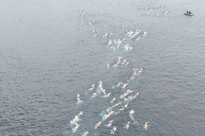 Binlerce Yüzücü 37. Boğaziçi Kıtalararası Yüzme Yarışı’nda Kıtaları Birleştirdi