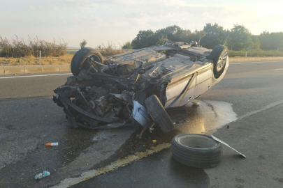 Refüje Çarpan Araç Takla Attı: 1 Yaralı