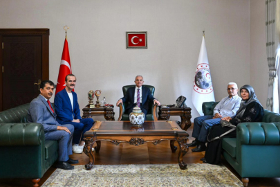 Vali Turan, Sakızköy İlkokulu Temsilcilerini Ağırladı