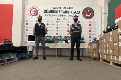 Edirne'de Gümrük Muhafaza Ekiplerince Çok Sayıda Kaçak Eşya Ele Geçirildi