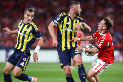 UEFA Şampiyonlar Ligi: Benfica: 1 - Fenerbahçe: 0