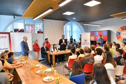 Gençlik ve Spor Bakan Yardımcısı Eminoğlu, Tekirdağ'da Deneyap Teknoloji Atölyesi'ni Ziyaret Etti