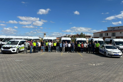 Kırklareli'nde Okul Servisi Sürücüleri Bilgilendirildi