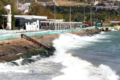 Tekirdağ'da Denizde Kadın Cesedi Bulundu