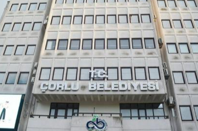 Çorlu Belediyesi’nden Üniversite Öğrencilerine Burs Desteği