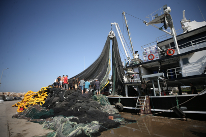 Çanakkaleli Balıkçılar Dualarla Mavi Sulara Uğurlandı