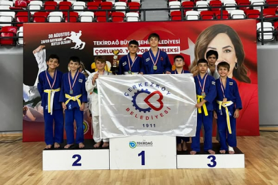 Çerkezköy’ün Minik Judocularından 30 Ağustos Zafer Kupası’nda Büyük Başarı