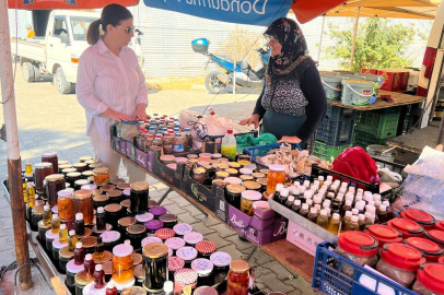 Fatma Aksal Keşan Salı Pazarı’nda Vatandaşlarla Buluştu