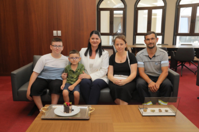 Başkan Gencan’dan Minik Yüreklere Büyük Mutluluk