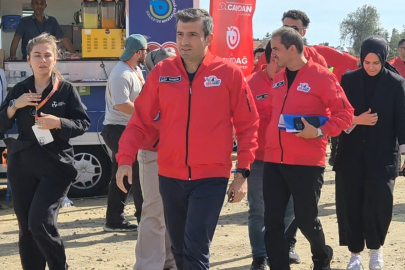 Selçuk Bayraktar: "Zor Koşullarda Bu İşi Yapanlar Dünyaya Damgasını Vuracak"