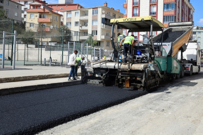Çerkezköy’de Sıcak Asfalt Çalışmaları Sürüyor
