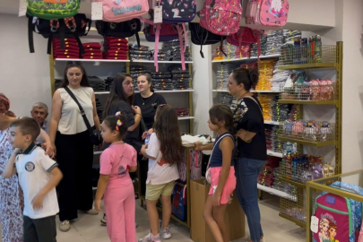 Edirne’de Okul Kıyafetlerine Yoğun İlgi