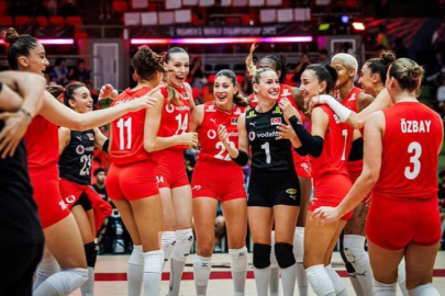 Başkan Gencan’dan Filenin Sultanlarına Tebrik Mesajı