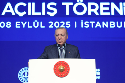 Cumhurbaşkanı Erdoğan: "Hadisenin Faili 16 Yaşındaki Bir Şahıs Yakalanmıştır. Bağlantıları Araştırılmaktadır"