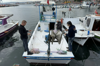 Tekirdağ'da Poyrazın Etkisini Yitirmesiyle Balıkçılar Yeniden Denize Açıldı