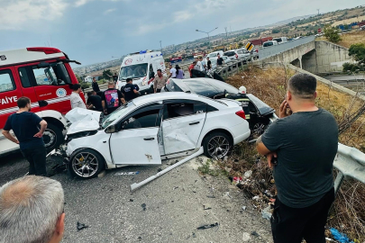 Tekirdağ’da Sanayi Köprüsünde İki Araç Çarpıştı: 3 Yaralı