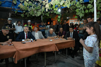 Vali Sezer, Vatandaşlarla Buluştu