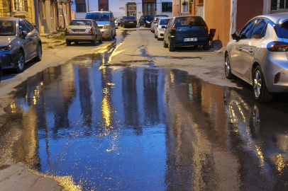 Edirne'de Yine Altyapı Hasarı: Su Akmaya Devam Ediyor