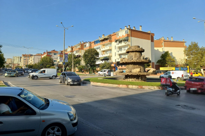 Edirneliler Tehlikeli Kavşak İçin Kasis Talep Ediyor