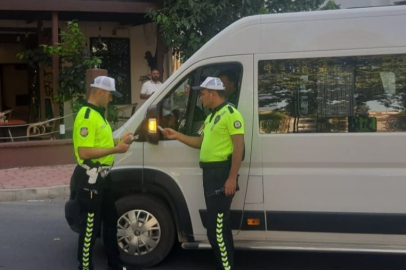 Kırklareli'nde Okul Çevreleri İle Servis Araçları Denetlendi