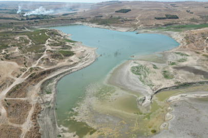 Tekirdağ'daki Türkmenli Göleti'nde Su Seviyesi Yüzde 2'nin Altına Düştü