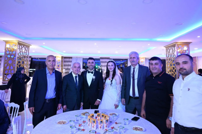 Vali Turan, Genç Çiftin Mutluluğuna Ortak Oldu