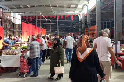 Edirne’de Emek Pazarı Güne Yoğunlukla Başladı