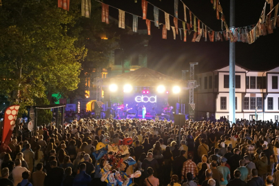Kırklareli’nde Yayla Şenliği Elif Buse Doğan Konseriyle Final Yaptı