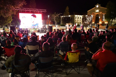 Keşan’da Basketbol Coşkusu Dev Ekranda Yaşandı