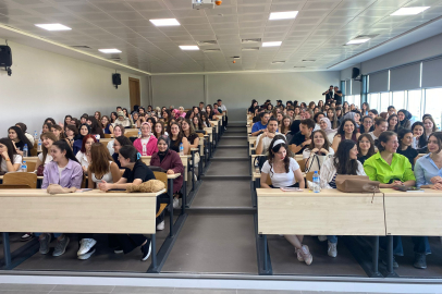 TÜ Öğrencileri Yeni Amfilerden Memnun