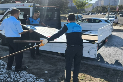 Büyükşehir Zabıta Ekiplerinden İzinsiz Reklam Elemanlarına Geçit Yok